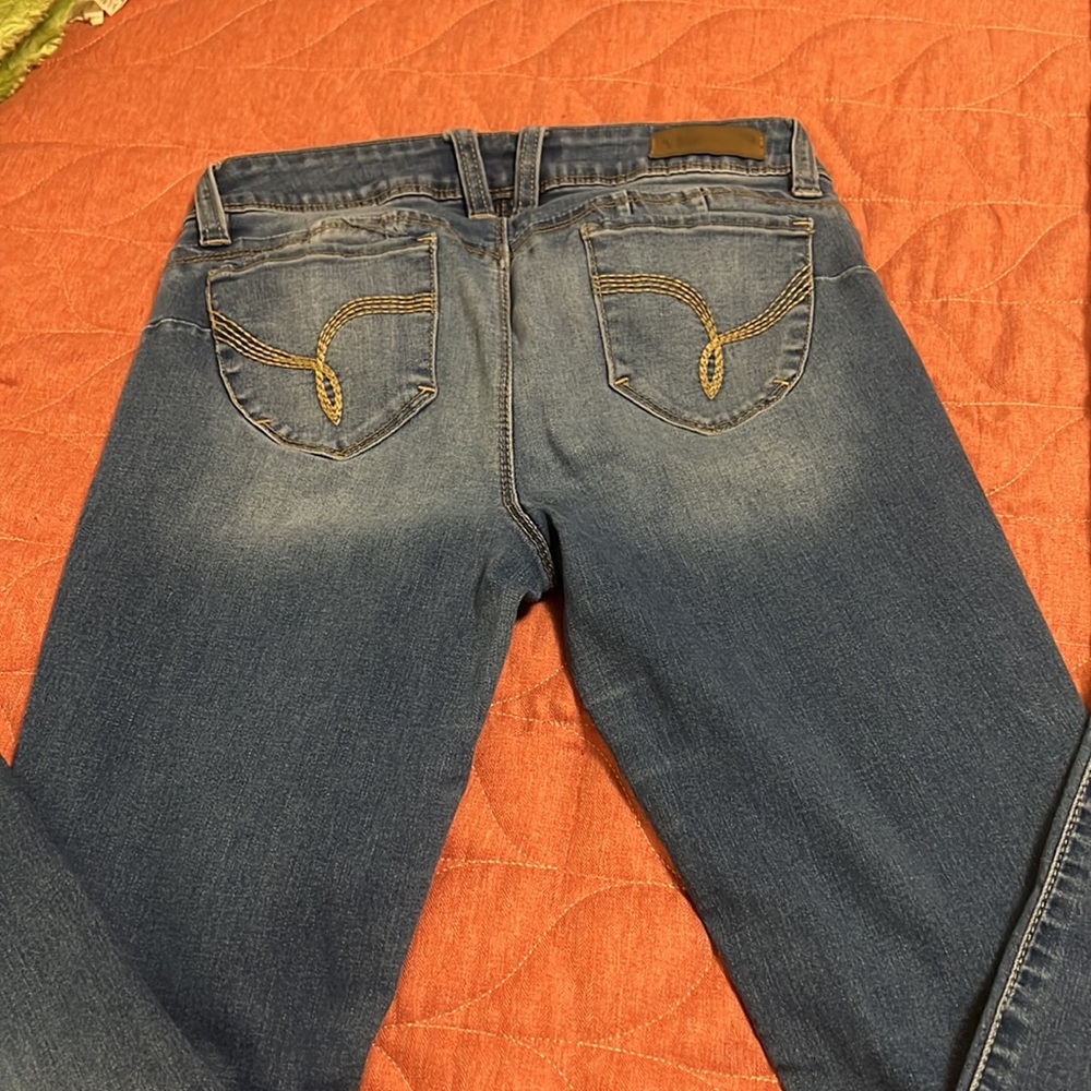 Jeans - Picture 4 of 5